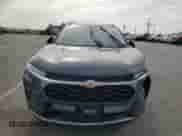 2025 Chevrolet Trax LT с VIN KL77LHEP9SC190440, выставлен на аукционе Copart как лот 71064165 с пробегом 10 053 миль миль и Списание • Salvage title. История ставок и продаж доступна на DreamBid. Изображение 5.