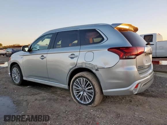2022 Mitsubishi Outlander SEL с VIN JA4J2VA79NZ030635, выставлен на аукционе Copart как лот 90255485 с пробегом 73 710 миль миль и Списание • Salvage title. История ставок и продаж доступна на DreamBid. Изображение 2.