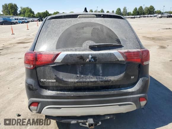 2020 Mitsubishi Outlander SE с VIN JA4AD3A38LZ039044, выставлен на аукционе Copart как лот 70937555 с пробегом 171 075 миль миль и Списание • Salvage title. История ставок и продаж доступна на DreamBid. Изображение 6.
