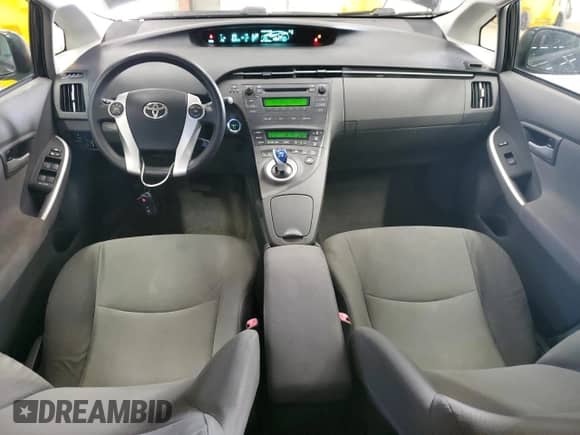 2011 Toyota Prius II with VIN JTDKN3DU2B1405735, listed as a Copart auction lot 85729945 with 190,556 mi miles and Clean title. Bid and sale history available at DreamBid. Image 8.