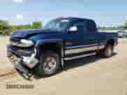 2002 Chevrolet Silverado 2500HD LT с VIN 1GCHK29132E134995, выставлен на аукционе Copart как лот 69037635 с пробегом 148 116 миль миль и Списание • Salvage title. История ставок и продаж доступна на DreamBid. Изображение 1.