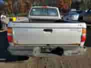 2001 Toyota Tacoma with VIN 5TEPM62N91Z780824, listed as a Copart auction lot 90220975 with 211,375 mi miles and Clean title. Bid and sale history available at DreamBid. Image 6.