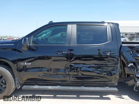 2024 Chevrolet Silverado 1500 RST с VIN 3GCPADED0RG354088, выставлен на аукционе IAAI как лот 41816421 с пробегом 4 968 миль миль и . История ставок и продаж доступна на DreamBid. Изображение 15.