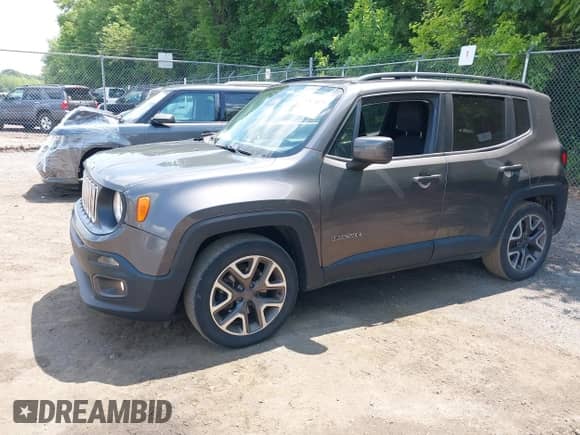 2017 Jeep Renegade Latitude с VIN ZACCJABB6HPG36670, выставлен на аукционе IAAI как лот 42474479 с пробегом 154 536 миль миль и . История ставок и продаж доступна на DreamBid. Изображение 19.