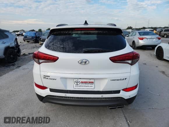 2016 Hyundai Tucson Limited z VIN KM8J33A23GU152172, wystawiony jako Copart lot #71030625 z przebiegiem 83 941 mil mil oraz Czysty tytuł • Clean title. Historia ofert i sprzedaży dostępna na DreamBid. Obrazek 6.