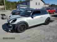 2015 MINI Hardtop S с VIN WMWXP7C5XF2A59256, выставлен на аукционе Copart как лот 85283465 с пробегом 100 847 миль миль и Списание • Salvage title. История ставок и продаж доступна на DreamBid. Изображение 1.