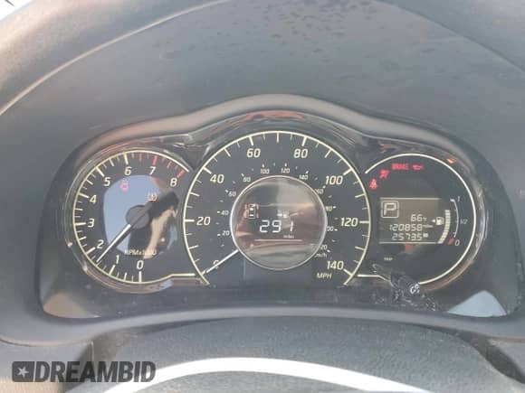 2015 Nissan Note SR с VIN 3N1CE2CP6FL445232, выставлен на аукционе Copart как лот 57836085 с пробегом 120 858 миль миль и На запчасти • Non repairable. История ставок и продаж доступна на DreamBid. Изображение 9.