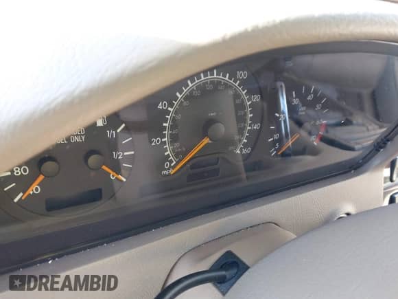 1998 Mercedes-Benz C 230/260/280/320 with VIN WDBHA29G6WA618727, listed as a IAAI auction lot 41179808 with 126,713 mi miles and . Bid and sale history available at DreamBid. Image 7.