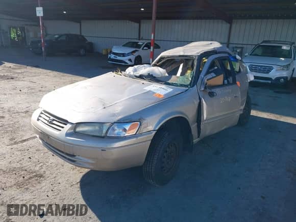 1999 Toyota Camry LE с VIN 4T1BG22KXXU517917, выставлен на аукционе IAAI как лот 43150466 с пробегом Не указан миль и . История ставок и продаж доступна на DreamBid. Изображение 16.