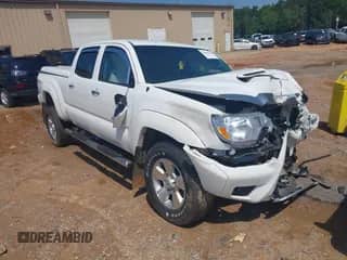 2015 Toyota Tacoma PreRunner with VIN 5TFKU4HN3FX007156, listed as a IAAI auction lot 42460345 with 123,563 mi miles and . Bid and sale history available at DreamBid. Image 1.