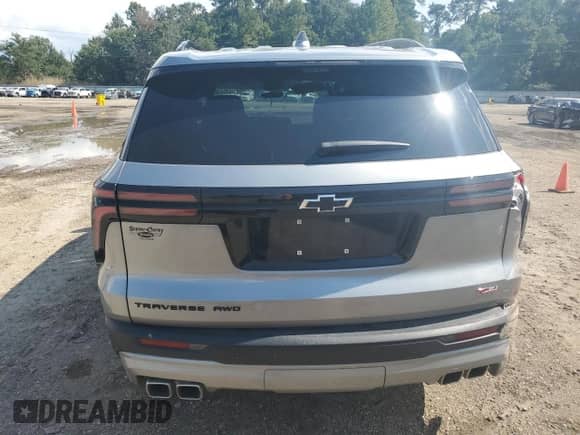 2024 Chevrolet Traverse AWD Z71 с VIN 1GNEVJKS6RJ209432, выставлен на аукционе Copart как лот 67645065 с пробегом 16 648 миль миль и Списание • Salvage title. История ставок и продаж доступна на DreamBid. Изображение 6.