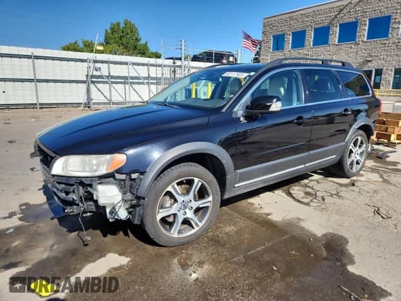 2012 Volvo XC70 T6 z VIN YV4902BZXC1135125, wystawiony jako Copart lot #80117905 z przebiegiem 121 233 mil mil oraz Szkoda całkowita • Salvage title. Historia ofert i sprzedaży dostępna na DreamBid. Obrazek 1.