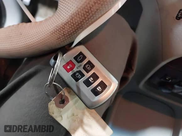 2014 Toyota Sienna Limited с VIN 5TDDK3DC7ES072058, выставлен на аукционе IAAI как лот 41548332 с пробегом 153 742 миль миль и . История ставок и продаж доступна на DreamBid. Изображение 11.