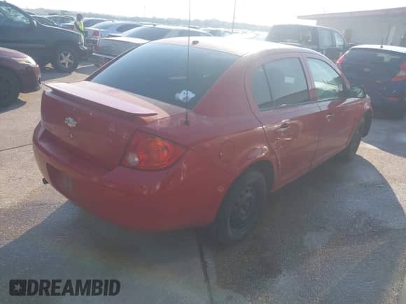 2008 Chevrolet Cobalt LT с VIN 1G1AL58F387229950, выставлен на аукционе IAAI как лот 43199015 с пробегом 224 908 миль миль и . История ставок и продаж доступна на DreamBid. Изображение 4.