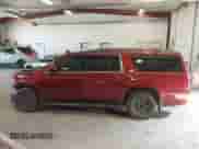 2017 Chevrolet Suburban LT с VIN 1GNSKHKC0HR258624, выставлен на аукционе IAAI как лот 43197028 с пробегом 182 042 миль миль и . История ставок и продаж доступна на DreamBid. Изображение 14.