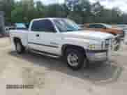 2000 Dodge 1500 с VIN 3B7HC13Z1YM210092, выставлен на аукционе Copart как лот 55453375 с пробегом 269 767 миль миль и Списание • Salvage title. История ставок и продаж доступна на DreamBid. Изображение 4.