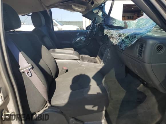 2004 Chevrolet Avalanche Z71 with VIN 3GNEK12T64G189971, listed as a Copart auction lot 68655725 with 183,287 mi miles and Salvage title. Bid and sale history available at DreamBid. Image 7.