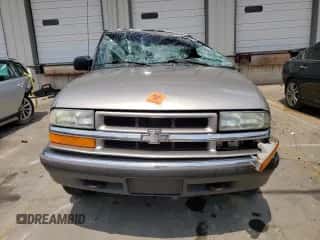 2001 Chevrolet Blazer LT с VIN 1GNDT13W91K209409, выставлен на аукционе Copart как лот 64083034 с пробегом 218 833 миль миль и Списание • Salvage title. История ставок и продаж доступна на DreamBid. Изображение 5.