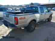 2003 Nissan Frontier XE z VIN 1N6ED29Y23C409535, wystawiony jako IAAI lot #41197791 z przebiegiem 110 345 mil mil oraz . Historia ofert i sprzedaży dostępna na DreamBid. Obrazek 4.