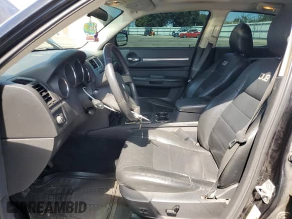 2008 Dodge Charger SXT with VIN 2B3KA33G18H329282, listed as a Copart auction lot 80059965 with 188,832 mi miles and Salvage title. Bid and sale history available at DreamBid. Image 7.