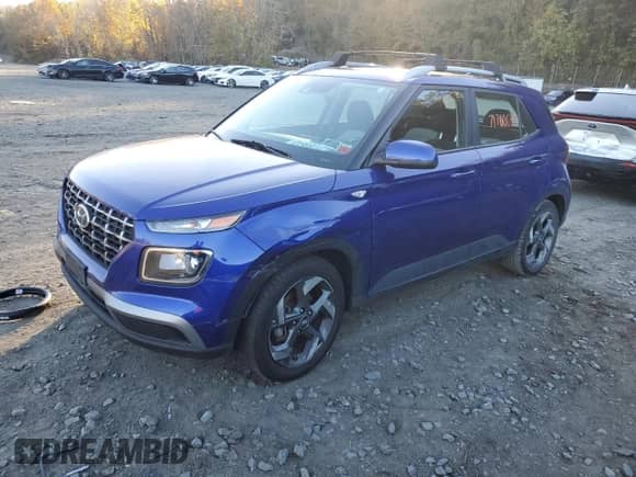 2021 Hyundai Venue SEL с VIN KMHRC8A38MU100380, выставлен на аукционе Copart как лот 71700643 с пробегом 35 733 миль миль и . История ставок и продаж доступна на DreamBid. Изображение 1.