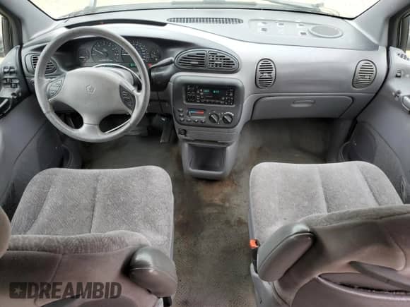 2000 Dodge Caravan SE с VIN 1B4GP45R5YB600082, выставлен на аукционе Copart как лот 54275375 с пробегом 216 840 миль миль и Списание • Salvage title. История ставок и продаж доступна на DreamBid. Изображение 8.