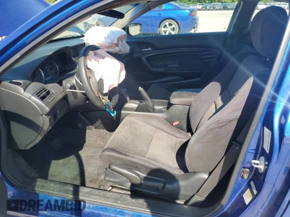 2009 Honda Accord LX-S with VIN 1HGCS12379A024812, listed as a Copart auction lot 61921275 with 168,972 mi miles and Salvage title. Bid and sale history available at DreamBid. Image 7.