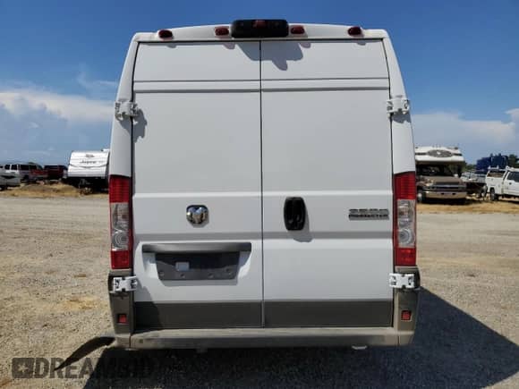 2025 Ram ProMaster Cargo Tradesman с VIN 3C6MRVJG3SE517634, выставлен на аукционе Copart как лот 66493295 с пробегом 17 351 миль миль и Чистый • Clean title. История ставок и продаж доступна на DreamBid. Изображение 6.