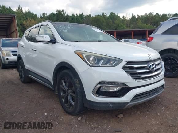 2017 Hyundai Santa Fe Ultimate с VIN 5XYZW4LA3HG416826, выставлен на аукционе IAAI как лот 43276239 с пробегом 113 582 миль миль и . История ставок и продаж доступна на DreamBid. Изображение 1.