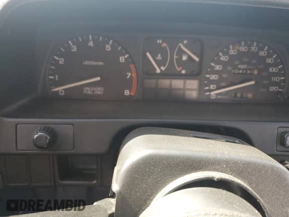 1988 Honda Civic z VIN JHMED8353JS016228, wystawiony jako Copart lot #48970105 z przebiegiem Nie podano mil oraz Szkoda całkowita • Salvage title. Historia ofert i sprzedaży dostępna na DreamBid. Obrazek 9.