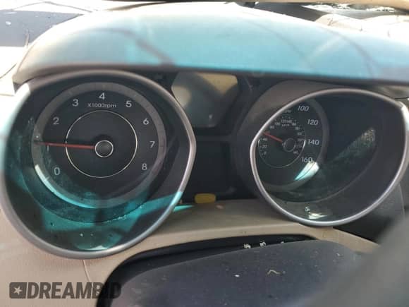 2013 Hyundai Elantra GLS z VIN KMHDH4AE8DU530643, wystawiony jako Copart lot #70051805 z przebiegiem Nie podano mil oraz Szkoda całkowita • Salvage title. Historia ofert i sprzedaży dostępna na DreamBid. Obrazek 9.