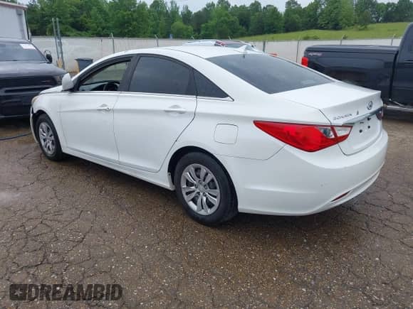 2011 Hyundai Sonata GLS с VIN 5NPEB4AC0BH153225, выставлен на аукционе IAAI как лот 42203298 с пробегом 108 675 миль миль и . История ставок и продаж доступна на DreamBid. Изображение 3.
