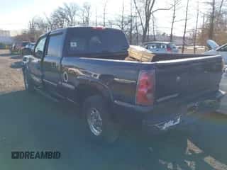 2003 Chevrolet Silverado 1500HD LS с VIN 1GCGC13U73F207979, выставлен на аукционе IAAI как лот 41009074 с пробегом Не указан миль и . История ставок и продаж доступна на DreamBid. Изображение 3.