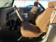 1989 Jeep Wrangler с VIN 2J4FY49T8KJ165030, выставлен на аукционе Copart как лот 85388684 с пробегом 129 234 миль миль и Чистый • Clean title. История ставок и продаж доступна на DreamBid. Изображение 7.