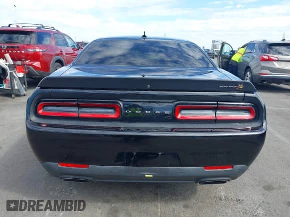 2021 Dodge Challenger R/T Scat Pack Widebody with VIN 2C3CDZFJ7MH677011, listed as a IAAI auction lot 43412091 with 26,783 mi miles and . Bid and sale history available at DreamBid. Image 17.