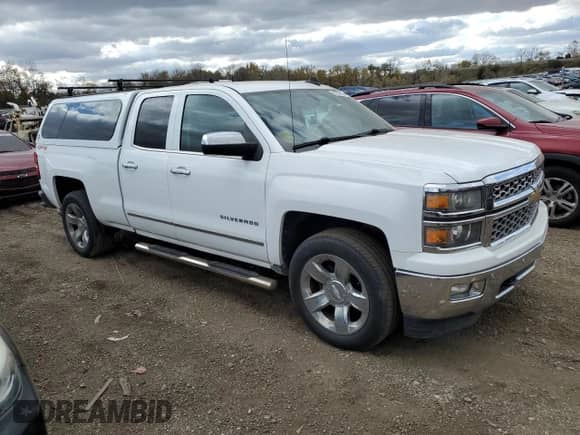 2015 Chevrolet Silverado 1500 LTZ z VIN 1GCVKSEC2FZ428428, wystawiony jako Copart lot #82779245 z przebiegiem 150 473 mil mil oraz Czysty tytuł • Clean title. Historia ofert i sprzedaży dostępna na DreamBid. Obrazek 4.