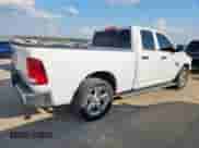 2021 Ram 1500 Tradesman z VIN 1C6RR6FG4MS563946, wystawiony jako Copart lot #81601875 z przebiegiem 40 273 mil mil oraz Czysty tytuł • Clean title. Historia ofert i sprzedaży dostępna na DreamBid. Obrazek 3.
