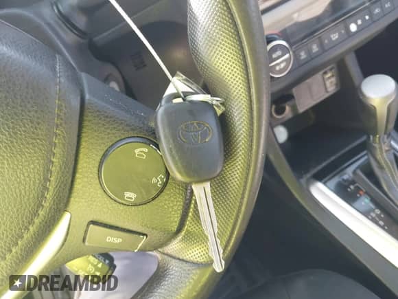 2016 Toyota Corolla L с VIN 5YFBURHE5GP423478, выставлен на аукционе IAAI как лот 43185473 с пробегом 169 610 миль миль и . История ставок и продаж доступна на DreamBid. Изображение 11.