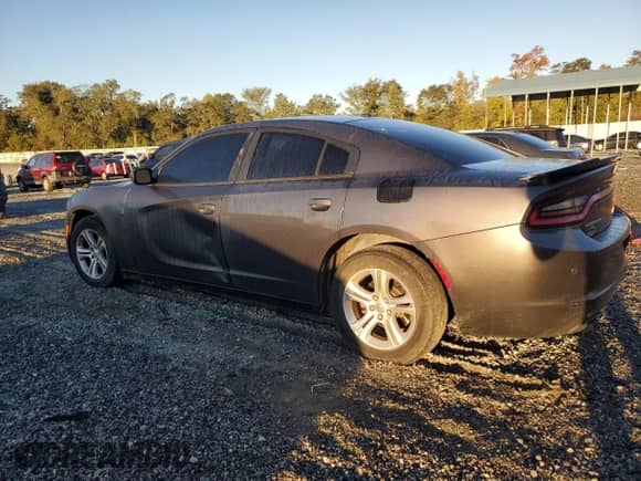 2019 Dodge Charger SXT with VIN 2C3CDXBG8KH760183, listed as a Copart auction lot 86606525 with 163,981 mi miles and Clean title. Bid and sale history available at DreamBid. Image 2.
