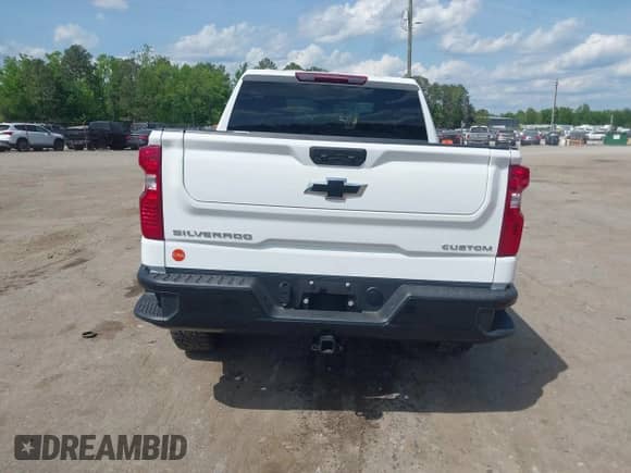 2024 Chevrolet Silverado 1500 Custom Trail Boss с VIN 3GCPDCEK2RG210591, выставлен на аукционе IAAI как лот 42157840 с пробегом 36 744 миль миль и . История ставок и продаж доступна на DreamBid. Изображение 16.