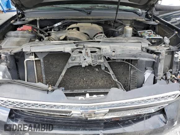 2011 Chevrolet Suburban LTZ с VIN 1GNSKKE33BR303720, выставлен на аукционе Copart как лот 68343425 с пробегом 201 762 миль миль и Списание • Salvage title. История ставок и продаж доступна на DreamBid. Изображение 12.