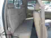 2001 Toyota Tundra Limited z VIN 5TBRT38161S219985, wystawiony jako IAAI lot #42886408 z przebiegiem 258 093 mil mil oraz . Historia ofert i sprzedaży dostępna na DreamBid. Obrazek 8.