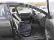 2010 Hyundai Elantra GLS z VIN KMHDB8AE8AU062062, wystawiony jako IAAI lot #43583758 z przebiegiem 86 727 mil mil oraz . Historia ofert i sprzedaży dostępna na DreamBid. Obrazek 5.