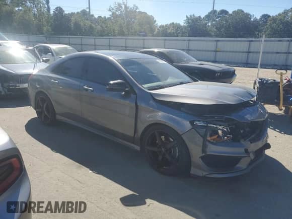 2014 Mercedes-Benz CLA 250 with VIN WDDSJ4GBXEN088463, listed as a Copart auction lot 87198255 with 126,195 mi miles and Salvage title. Bid and sale history available at DreamBid. Image 4.