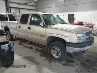 2004 Chevrolet Silverado 2500HD LS с VIN 1GCHK23174F168833, выставлен на аукционе IAAI как лот 41404504 с пробегом 182 815 миль миль и . История ставок и продаж доступна на DreamBid. Изображение 1.