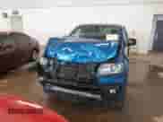 2021 Chevrolet Colorado 4WD Z71 z VIN 1GCGTDEN7M1141049, wystawiony jako IAAI lot #41223962 z przebiegiem 62 114 mil mil oraz . Historia ofert i sprzedaży dostępna na DreamBid. Obrazek 6.
