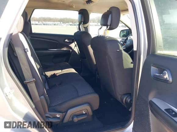 2015 Dodge Journey SE with VIN 3C4PDCAB9FT542634, listed as a IAAI auction lot 39026838 with 127,136 mi miles and . Bid and sale history available at DreamBid. Image 8.