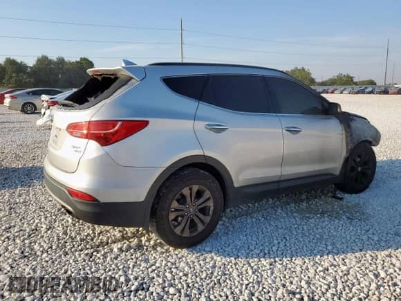 2014 Hyundai Santa Fe с VIN 5XYZUDLB8EG143232, выставлен на аукционе Copart как лот 80830075 с пробегом Не указан миль и На запчасти • Non repairable. История ставок и продаж доступна на DreamBid. Изображение 3.