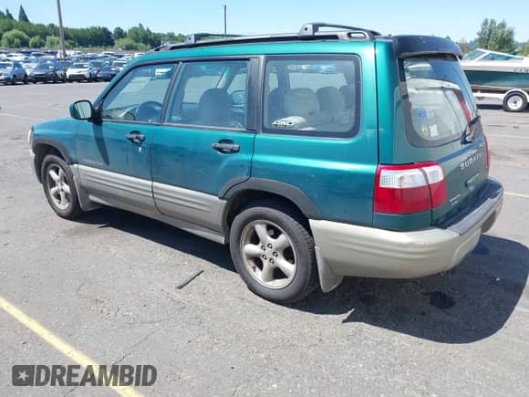 2001 Subaru Forester S with VIN JF1SF65541H751593, listed as a IAAI auction lot 42655009 with 238,185 mi miles and . Bid and sale history available at DreamBid. Image 3.