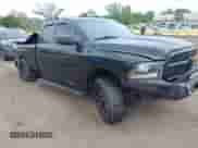2014 Ram 1500 Express z VIN 1C6RR7FT5ES274384, wystawiony jako IAAI lot #42949313 z przebiegiem 179 200 mil mil oraz . Historia ofert i sprzedaży dostępna na DreamBid. Obrazek 1.